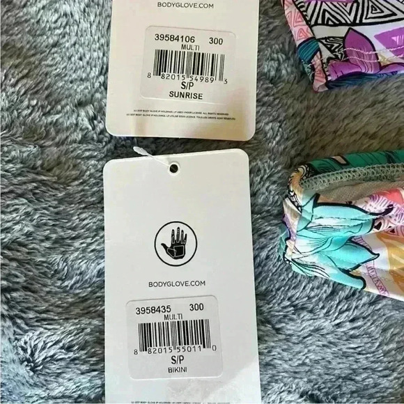 Body Glove Buzz Sunrise Bikini Set Size Small in Sunrise NWT - Picture 5 of 7